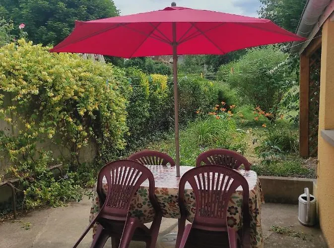 Holiday home Cour Et Jardin Revin (Ardennes)